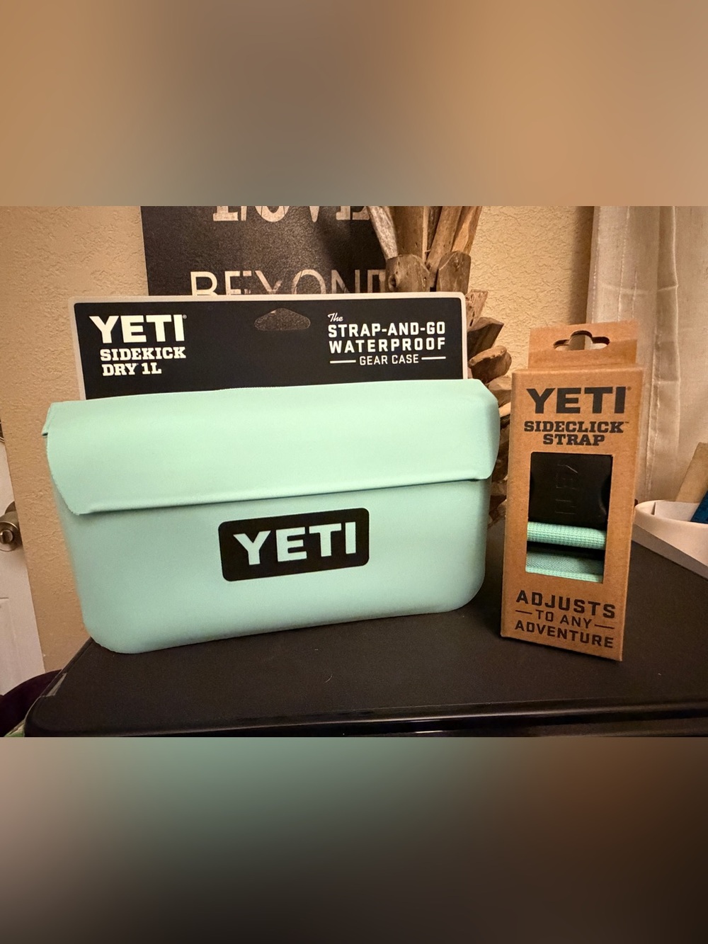 YETI Seafoam 1L Sidekick & Sideclick Strap-and-Go Gear Case
